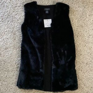 Liz Claiborne Black Fuzzy Vest